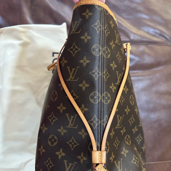 Louis Vuitton Neverfull GM with pivoine interior - Picture 3 of 15